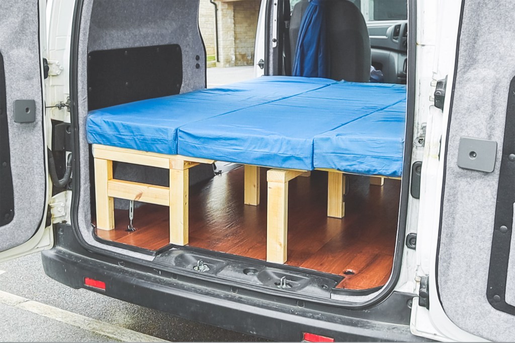 Creating A Unique 3 Section Pullout Bench/Bed With Storage