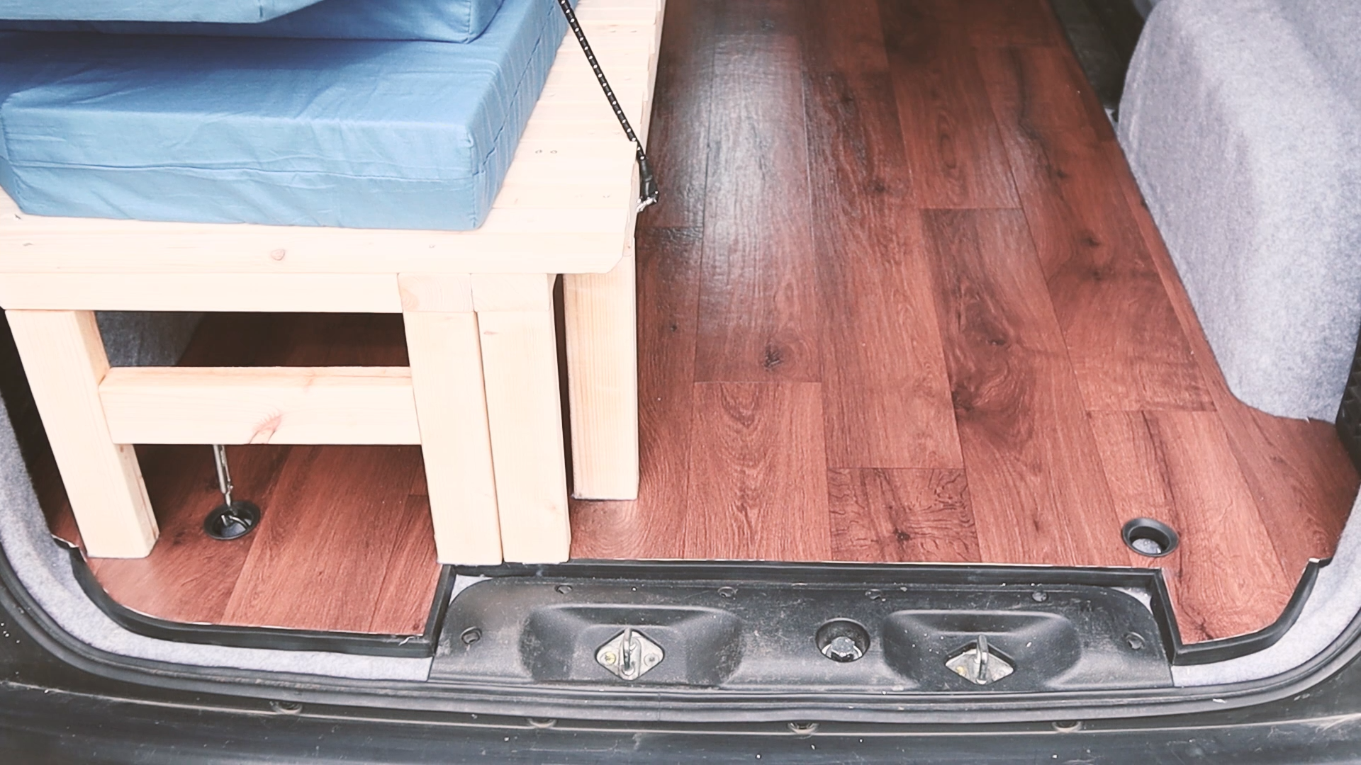 The rubber load ring edges on the van floor