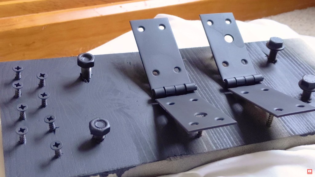 The spray painted fixings