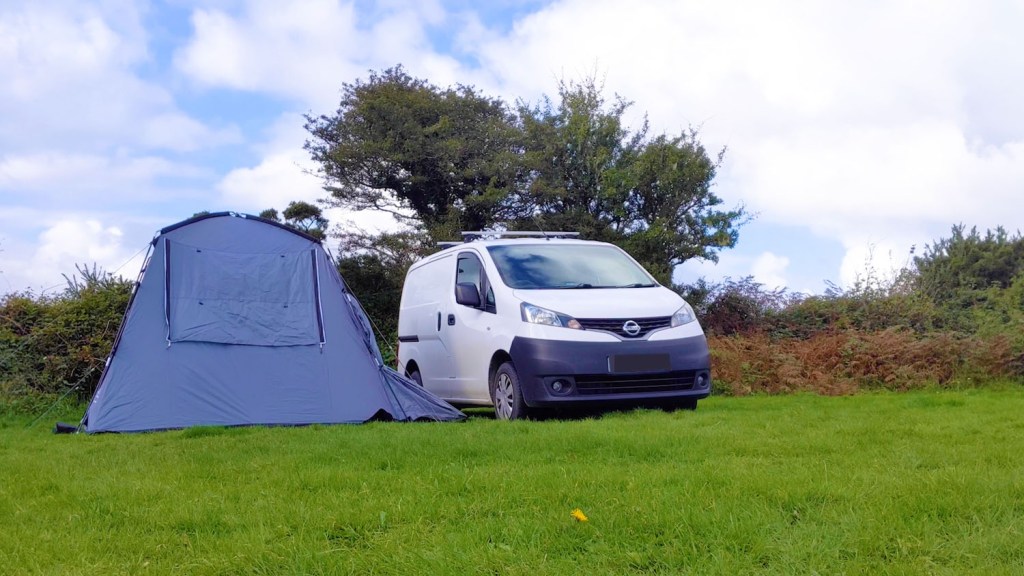 The van awning detached so we can drive away
