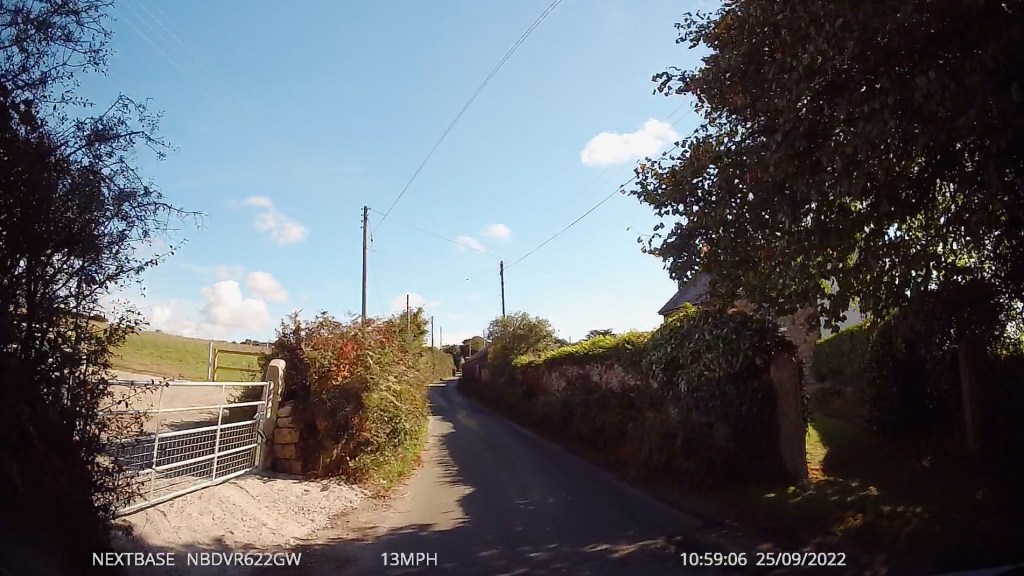 Screenshot of Nextbase 622GW 1080p footage