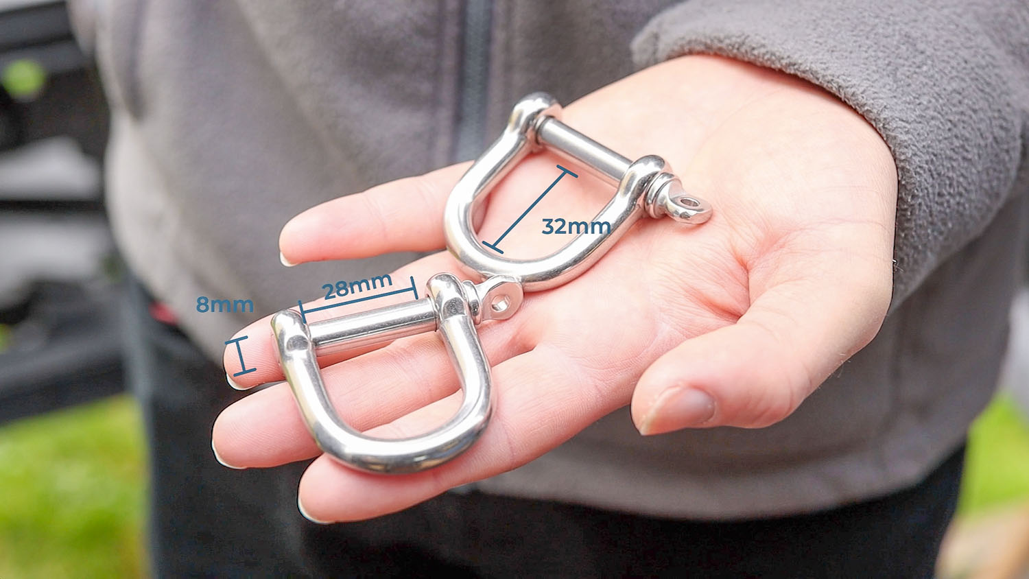 Stainless steel metal D-shackles for use on the van door bar