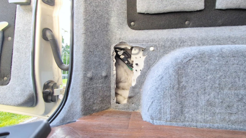 Cable in the wall cavity of a Nissan NV200