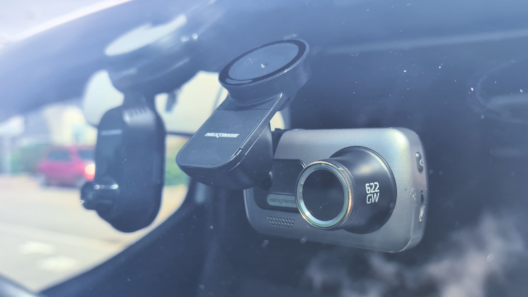Nextbase 622GW with suction cup mount