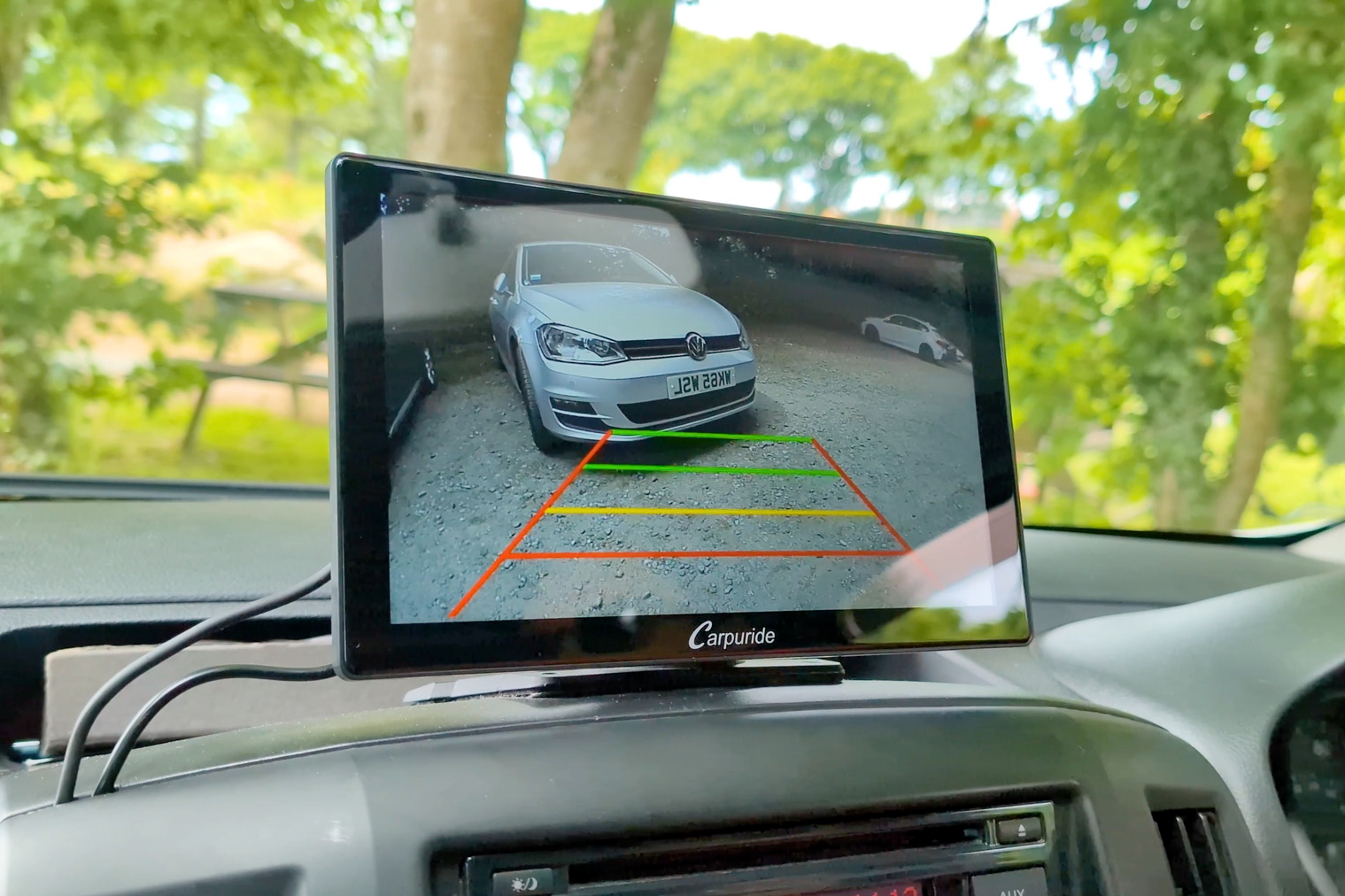 Reversing screen on the Carpuride W901 Plus