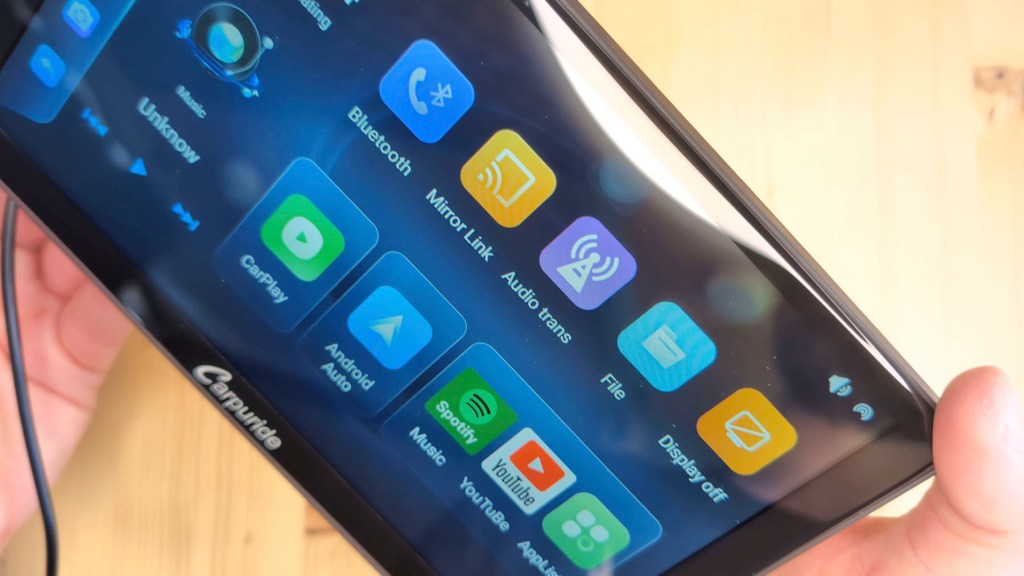 Screen quality of the Carpuride W901 Plus