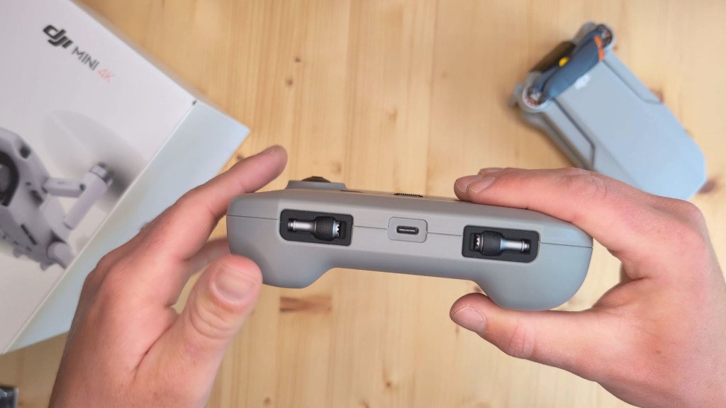 Hidden control sticks on the DJI RC-N1c Remote Control for DJI Mini 4k