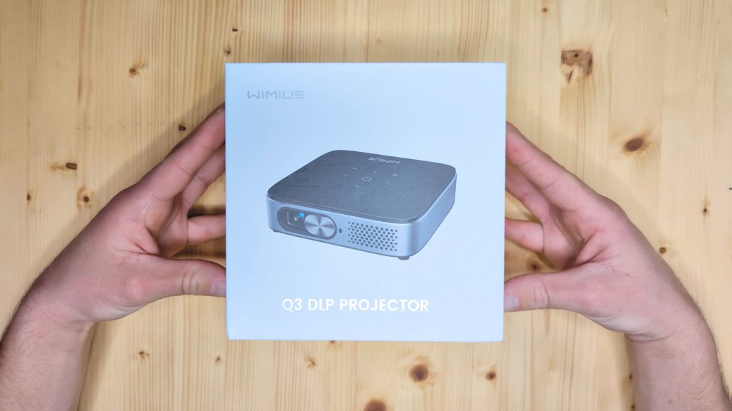Wimius Q3 DLP Projector box