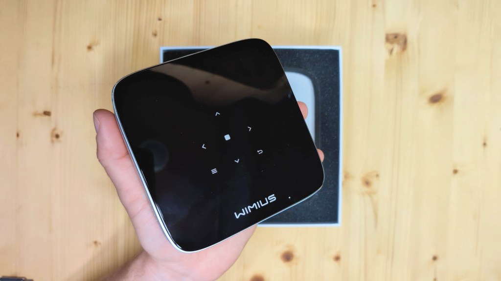 Wimius Q3 Battery Projector