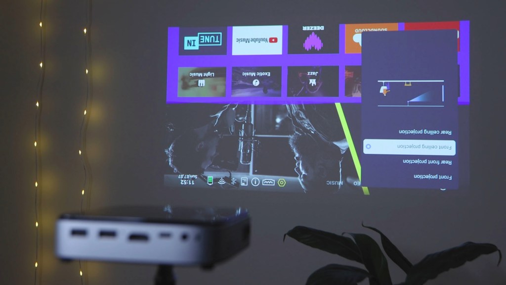 Display mode in the Wimius Q3 Projector settings