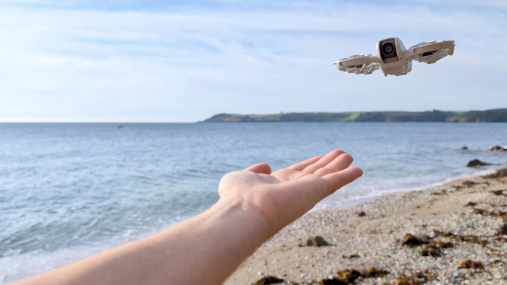 Palm takeoff with the DJI Neo