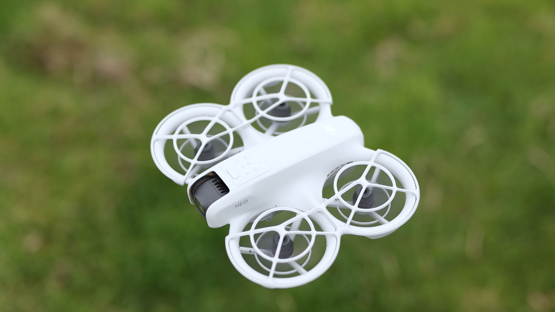 Review: DJI Neo Drone | Is It Worth The&nbsp;Hype?