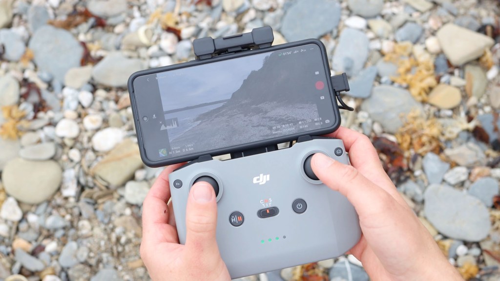 DJI RC-N3 remote control, included with Fly More Combo set