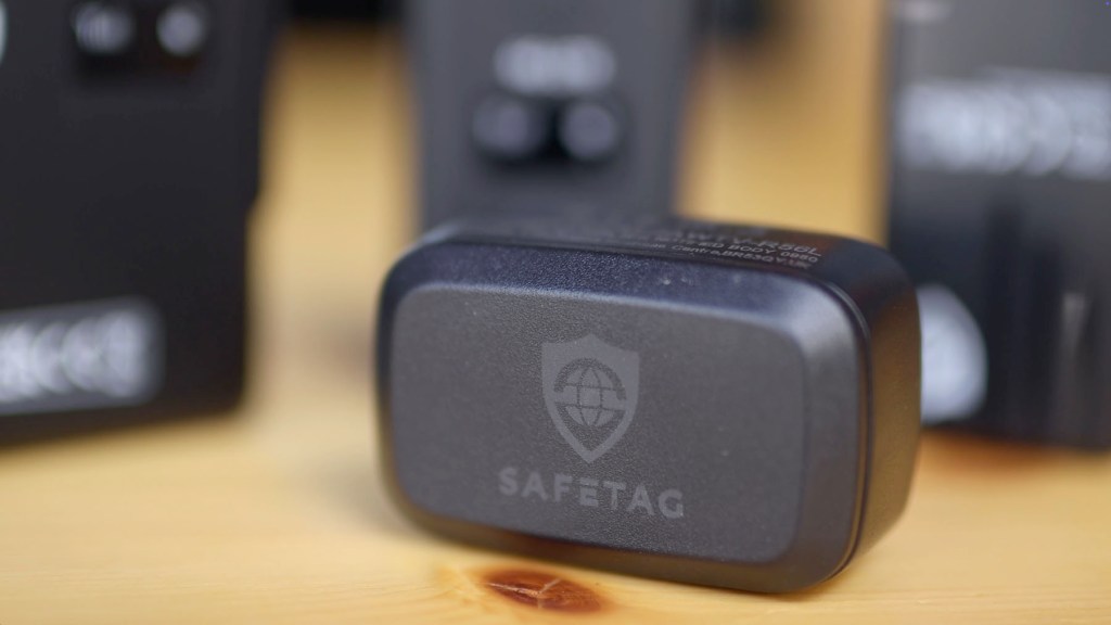 SafeTag Plug 4G ODB Tracker