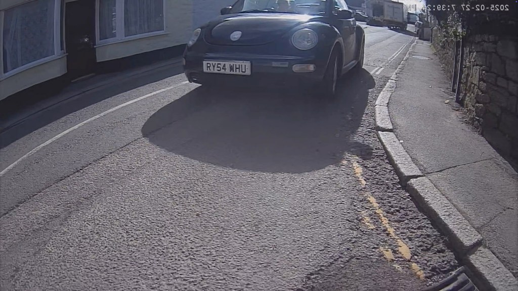 Carpuride W904 CarPlay and Android Auto Dashboard Console