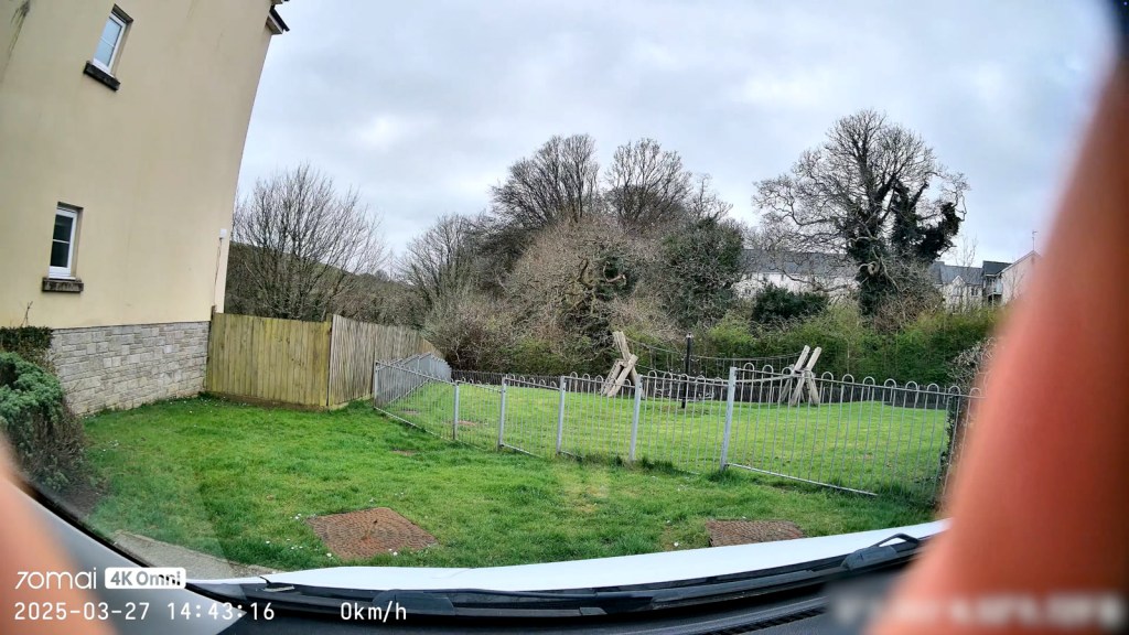 70mai polarising filter